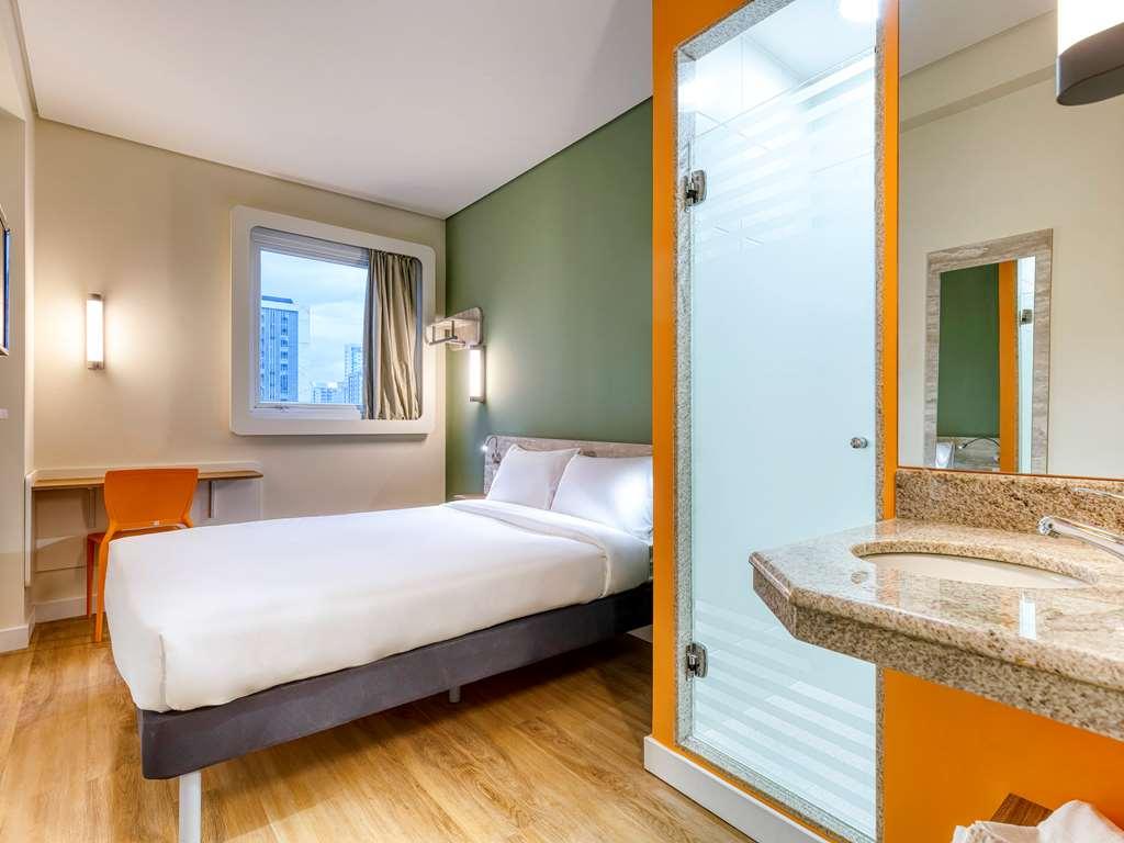 Ibis Budget Bh Savassi Belo Horizonte Bilik gambar